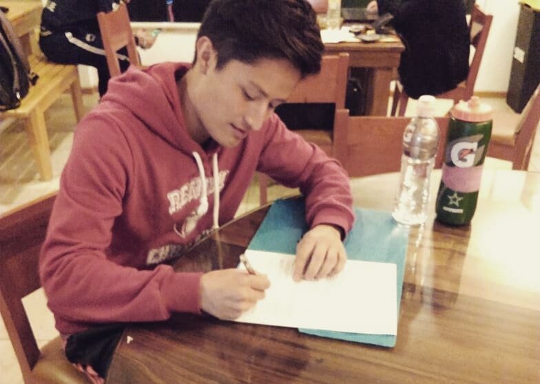 SateliteFC_of's tweet photo. Confirmamos el fichaje de nuestro medio ofensivo @c_naranjo2, número 10 dentro de nuestra nueva alineación.
En una breve entrevista el jugador comentó "Vengo por goles, asistencias y un trofeo, arriba Independiente Satélite."
#SomosRC #FamiliaRC #CopaRC https://t.co/vqm3887nmh