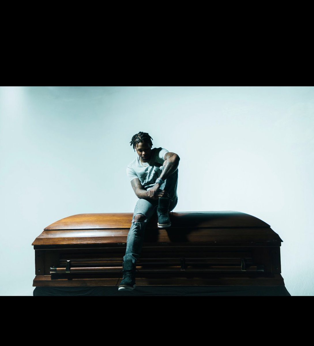 lildurk's tweet photo. RT if you lost a LUV one 🙏🏽 https://t.co/bymqR1dZvw