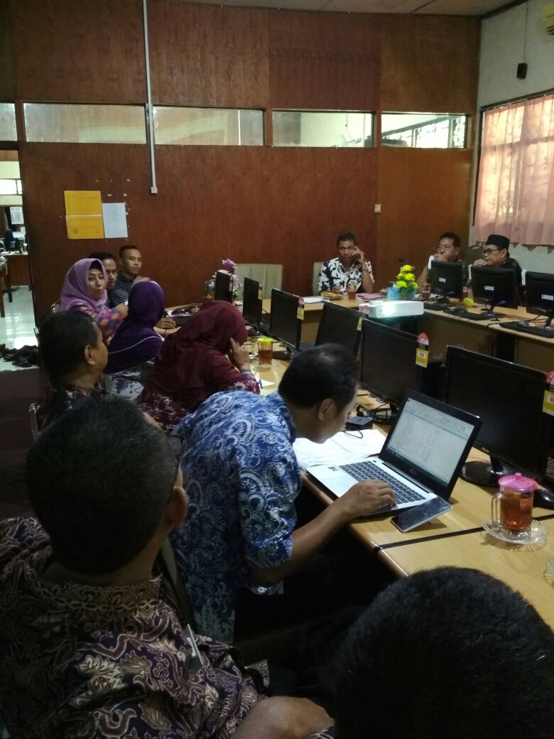 kusnislawi's tweet photo. Mengikuti laporan Pendahuluan Consultan perencana rehab sedang Kantor Diskominfo .
Mewujudkan ruang kantor yg lebih representatif . Lebih semangat melayani https://t.co/eWcN5m8OKK