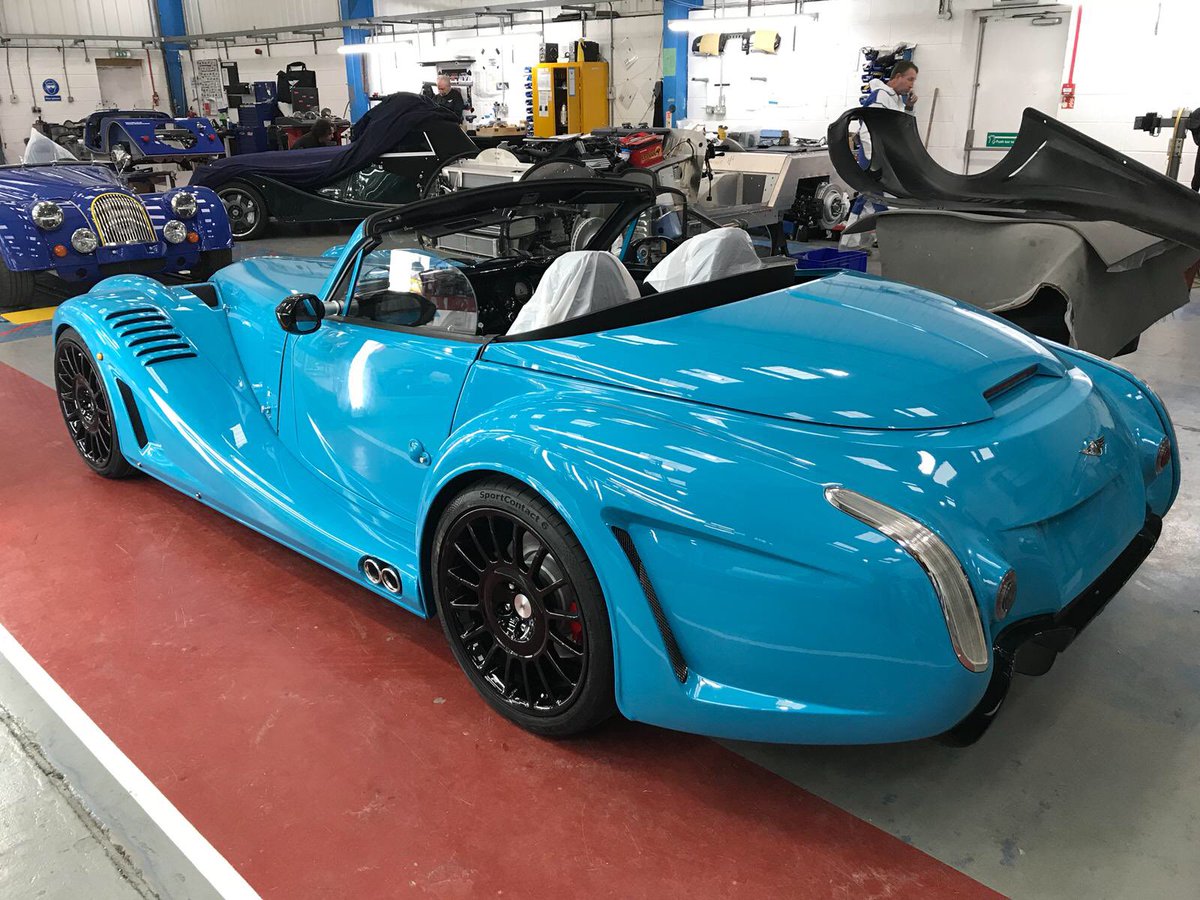 morganmotor's tweet image. A sneak peak of the first Aero GT nearing end of build. What do you think? We love it! #Morgan #AeroGT #InsideMorgan
