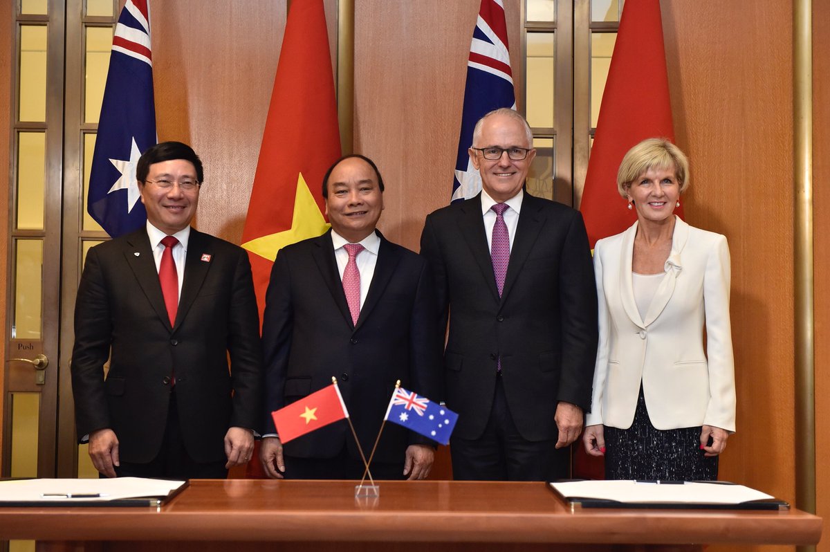 Important day in #AusVietnam relations, 45th anniversary of diplomatic relations, signing strategic and other partnership agreements to increase cooperation between our two countries 🇦🇺🇻🇳 #ASEANinAus