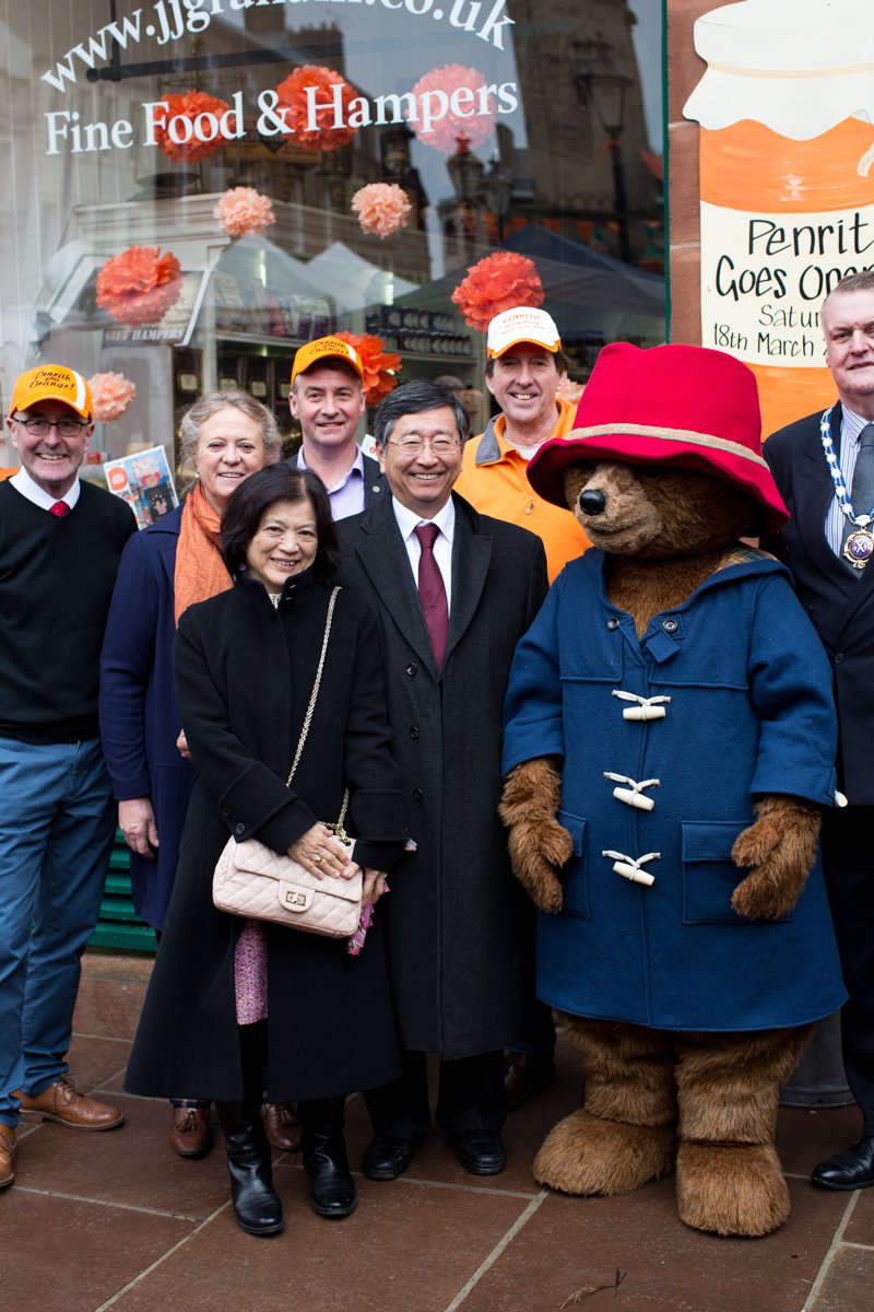 #TBT our guests of honour at the <a href="/PenrithOrange/">Penrith Goes Orange</a> #marmaladefestival last year - <a href="/paddingtonbear/">Paddington</a> and the Japanese Ambassador, both lovers of quality marmalade!