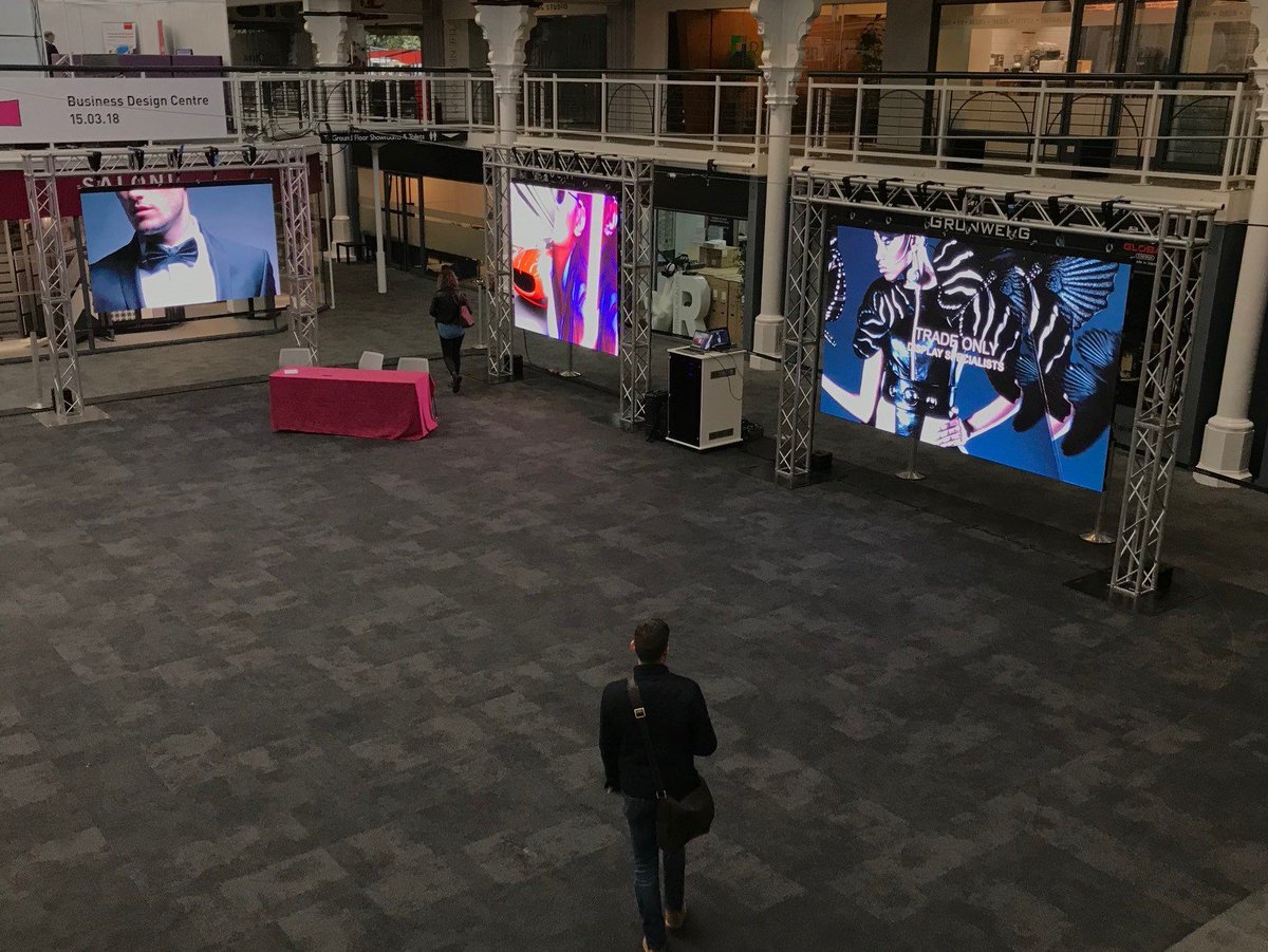 PSCo_'s tweet photo. WOW! The brand new @LEDAbsen Polaris range has it's first UK outing with PSCo at #ReflexTD18 today! The 1.9mm chip-on-board, 2.5mm and 3.9mm LED looks great! If you're in the area - make sure you swing in and see this brand new product range in action! https://t.co/f6gHjyH5US https://t.co/CxfQ3WFuW8