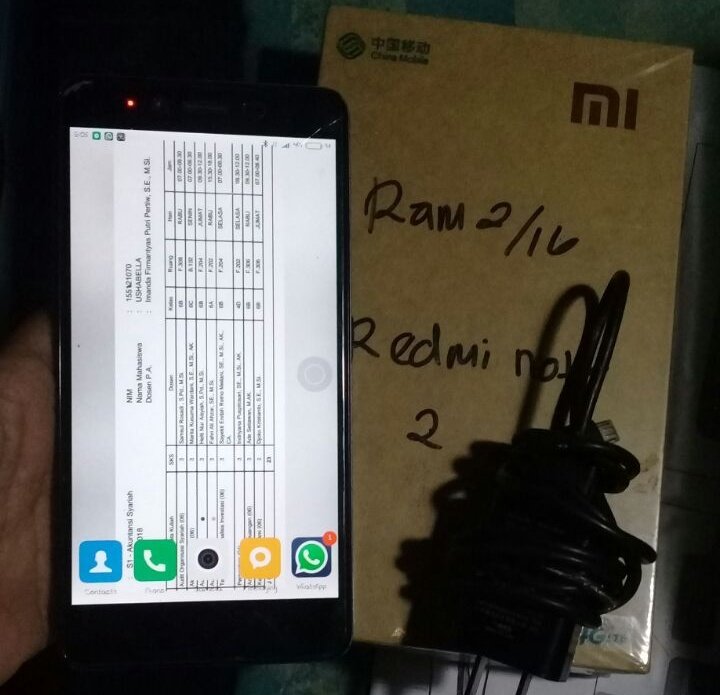 ushabella's tweet photo. Dijual cepet xiomi note 2, komplit charger dll. Keadaan blm pernah rusak, masih bagus ... https://t.co/AQ12YtcdKU