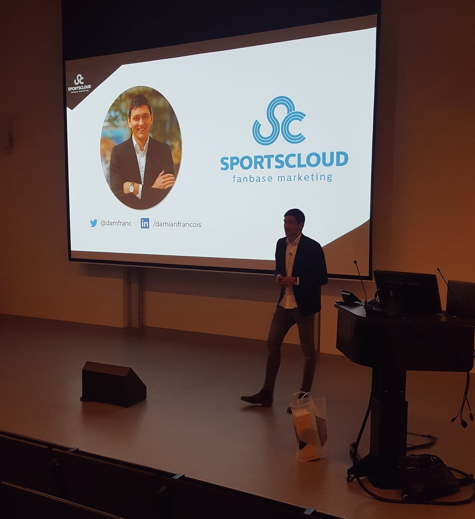 Gaaf en boeiend gastcollege van <a href="/Damfranc/">Damian François</a> van @SportsCloudNL over de kracht van Digital Sportsmarketing voor studenten  <a href="/JCA_Amsterdam/">JCA_Amsterdam</a> <a href="/HvA/">Hogeschool van Amsterdam (HvA)</a>