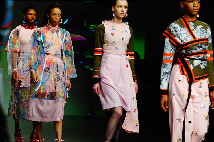 davidlongshaw's tweet photo. Catwalking @londonfashionweek @longshawward @onofflondon #onoffpresents #longshawward 

#models @kossewska13 &amp; @noah_samassa #embroidery #pinkdress #embelishment #lfw #fashionshow https://t.co/Nq71PvUIzV