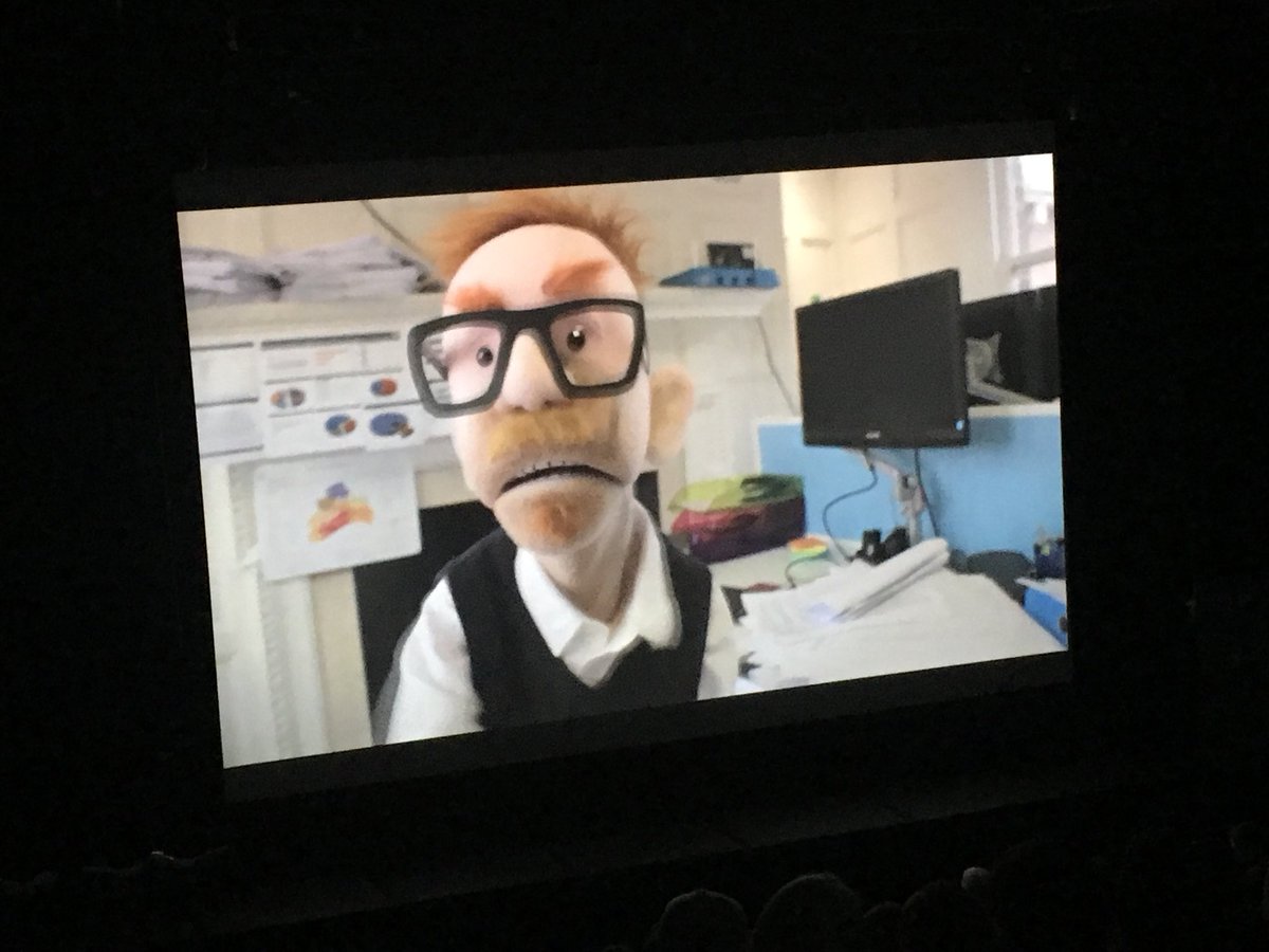 CultureResearch's tweet photo. Martin Green in #fuzzfeed format 😂#CulturalTransformations #Hull2017 https://t.co/qf2Xa5b8TN