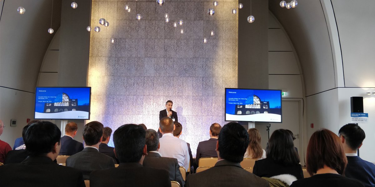 marijnk's tweet photo. COO Ralf Scheller emphasizes the importance and advantages of being innovative. #kickbox18 #trhub https://t.co/IfMKlh7Yq8