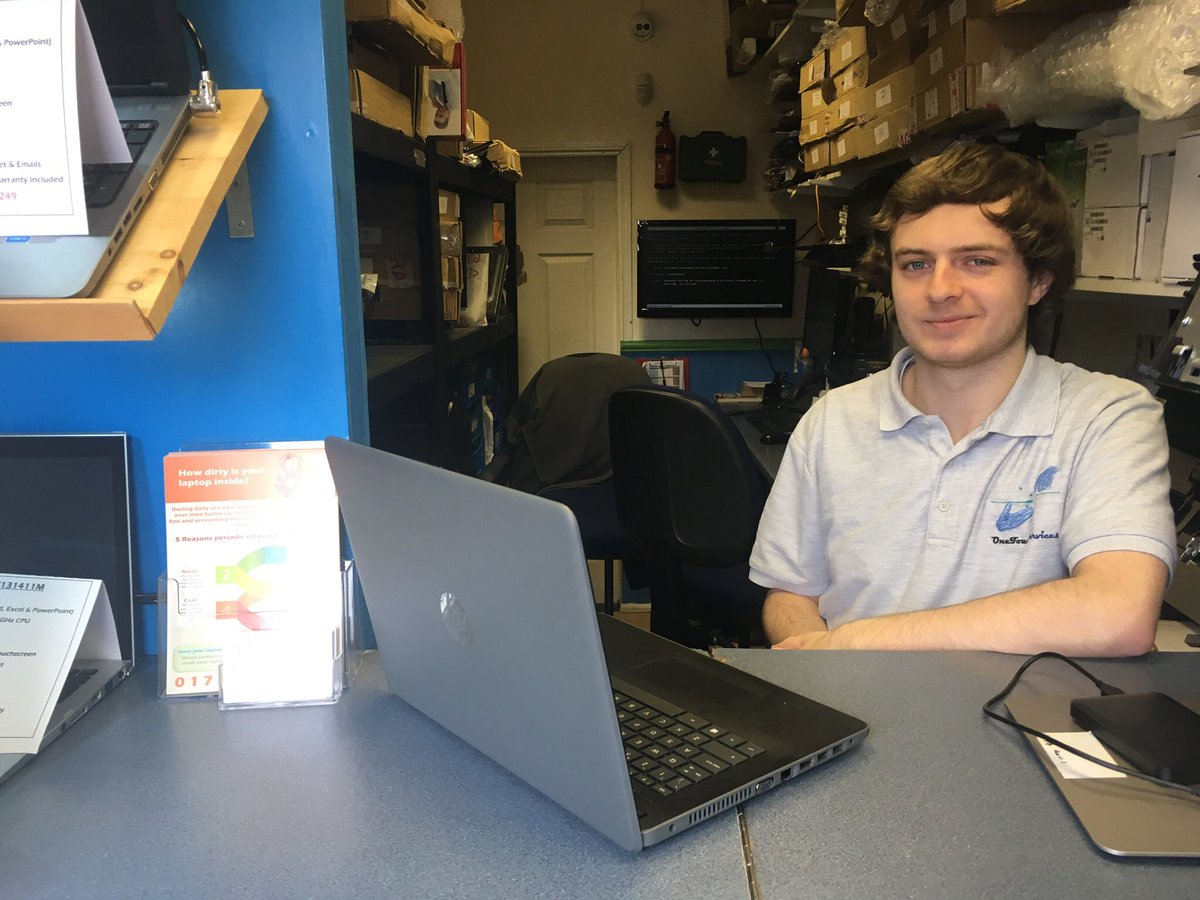 leaflets2go's tweet image. When the TW Magazine team needs help fixing the laptop OneTouch came to the rescue  thank you Chris and Alex 

facebook.com/OneTouchServic…