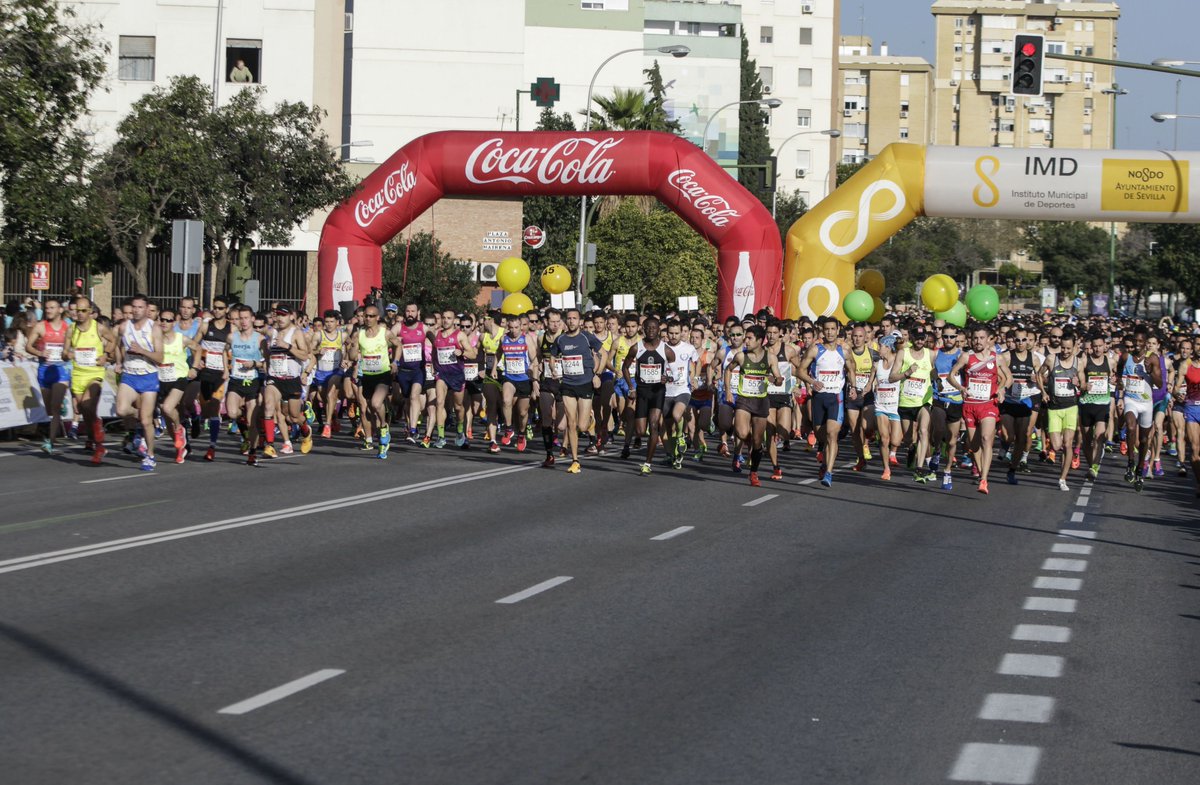 Después de cerrar las inscripciones, podemos anunciar que más de 9.000 corredores y corredoras estarán este domingo en la Carrera #Sevilla10 Nervión-San Pablo. 👏👏 ¡GRACIAS por estar ahí un año más! 😄
