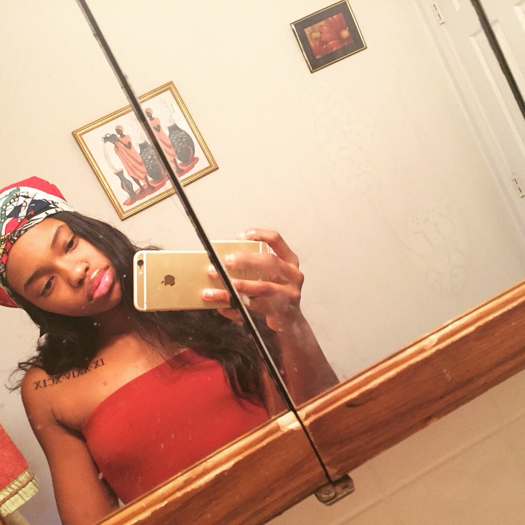 hotgirlsash's tweet photo. #FinePeopleFromBoston https://t.co/sr1KMWBlAa