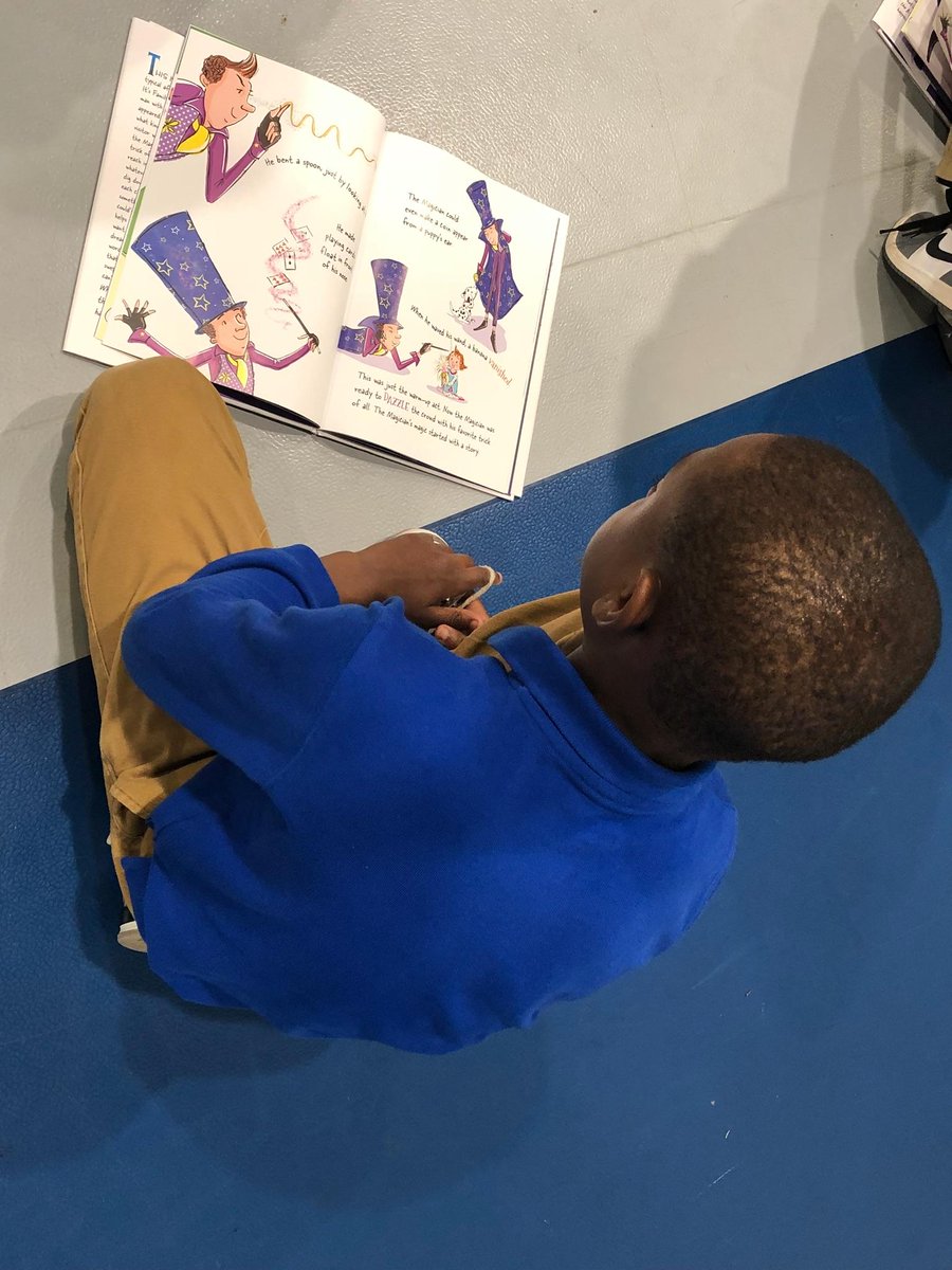 ReadWithMalcolm's tweet photo. What's happening Atlanta?! You ready? We are! It's #ReadAcrossAtlanta. We are going to #Rally4Reading all day long. Time to go to work! https://t.co/R9uqfaMld0
