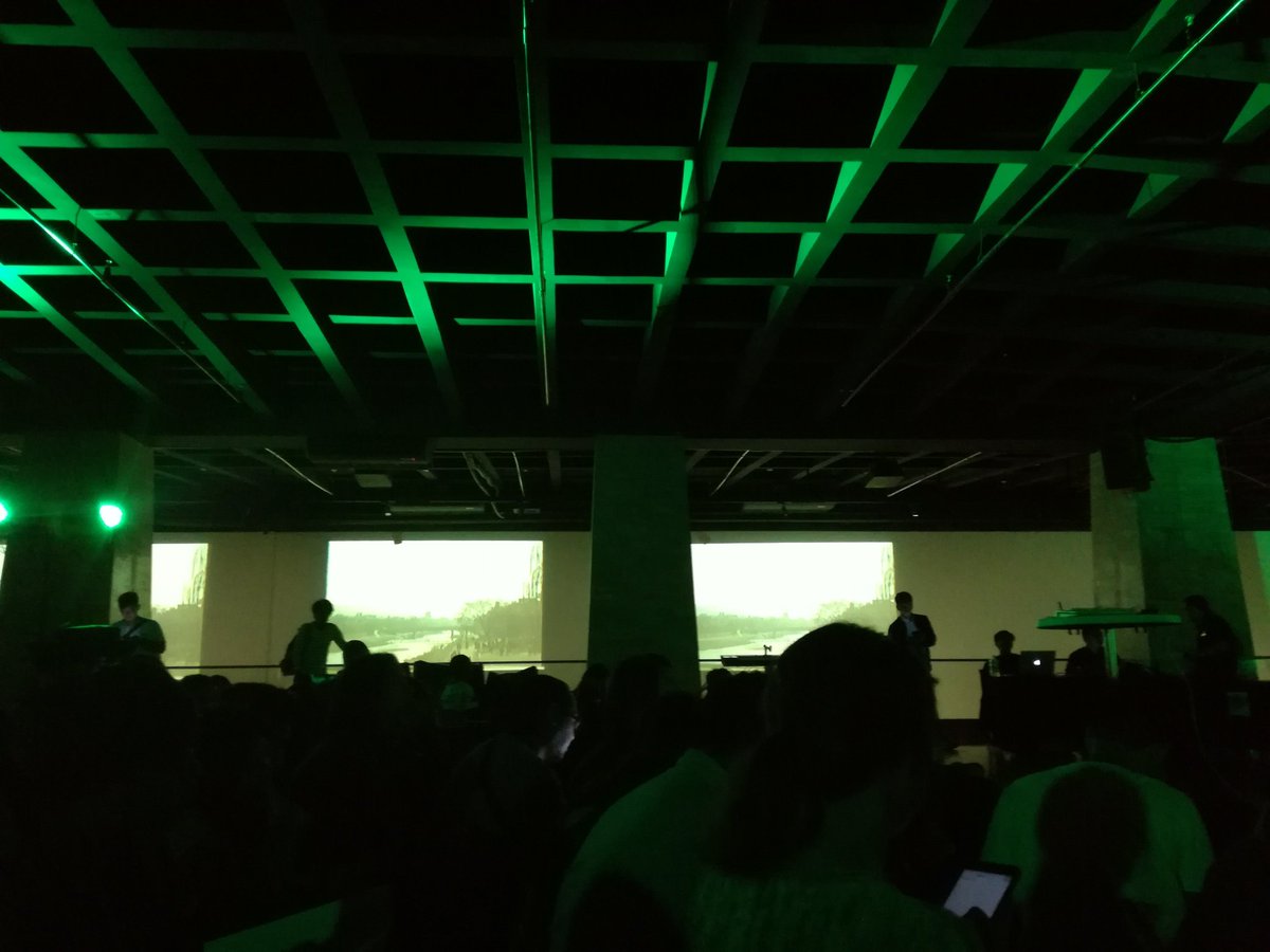 eibhrum's tweet image. s o 
  m u c h 
    a e s t h e t i c s
         🌌✨
#paralleluniversemv
#CBParallelUniverse