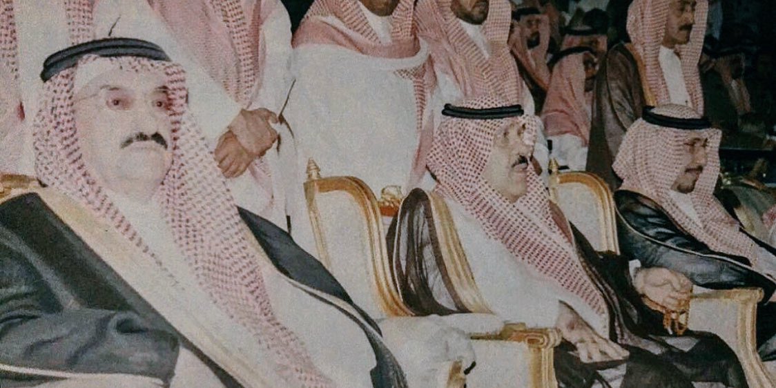 ANassr11's tweet photo. رئيس نادي #النصر الرمز عبدالرحمن بن سعود رحمه الله ، ورئيس هيئة اعضاء الشرف سابقاً الأمير مشعل بن سعود ووالد رئيس #النصر الشيخ محمد بن فهد ال سويلم .. https://t.co/WMUmdkinWH