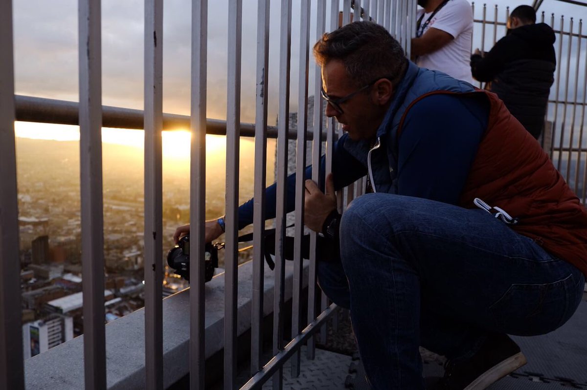 marioexposure's tweet image. Momentos divertidos y arriesgados en la torre #Colpatria de #Bogotá para aprender fotografía 360º con @astromario