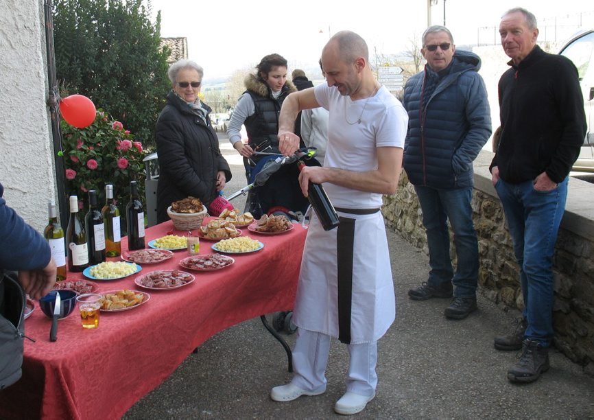 Les 10 ans de la boulangerie Marti - ladepeche.fr dlvr.it/QL58nV #patisserie #perfectchoux