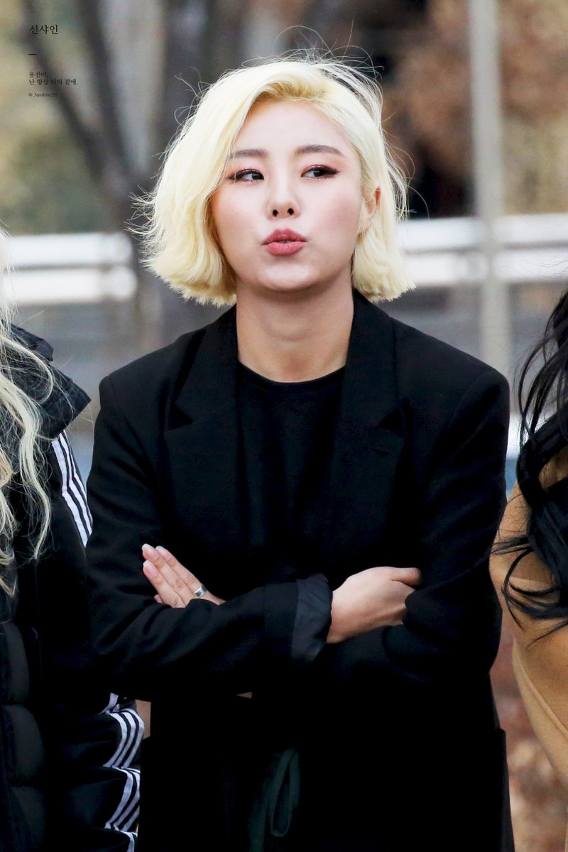 _Sunshine221's tweet photo. ์ด์ ๋ 1์ ์ถํํด ๋ง๋ง๋ฌด๐๐
#STARRYNIGHT2NDWIN https://t.co/IiwYCbEFnt