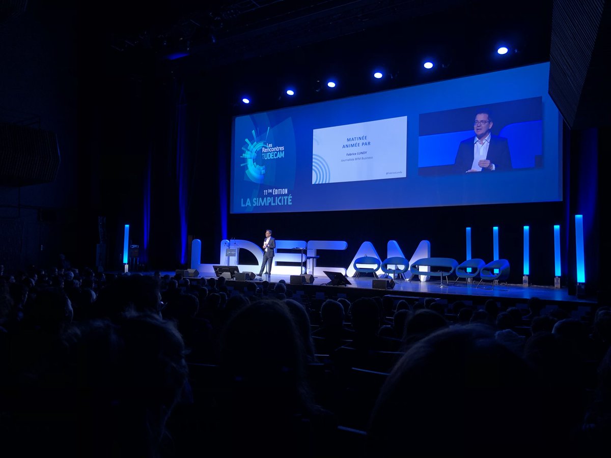 guimikowski's tweet photo. Peut-on se passer des agences médias ? @FabriceLundy et @raphdeandreis ouvrent la 11ème édition des rencontres @Udecam avec cette question et une certitude : la #geekisation du métier #agency #udecam2018 https://t.co/PFF4wFAABt