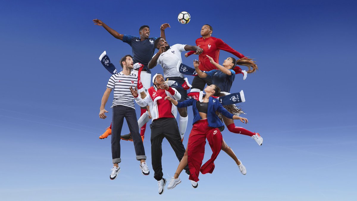 equipedefrance's tweet photo. En route pour la Russie ! https://t.co/vKR6p01DEJ https://t.co/rbxFgPLZZ4