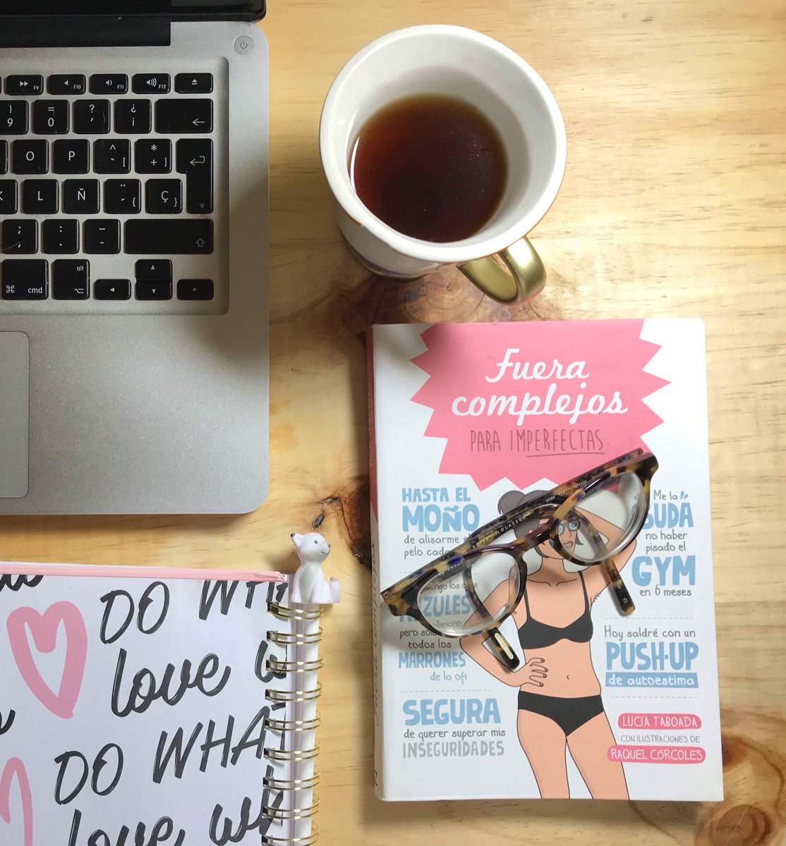 ParaImPerfectas's tweet photo. Coffee time con #FueraComplejosParaImperfectas https://t.co/NVZ2rDmbOs