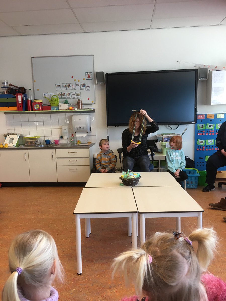 Wat doet een uitvinder? Project Beeldenbrekers <a href="/VHTOamsterdam/">VHTO</a> op de Julianaschool in Winterswijk #weekvandetechniek