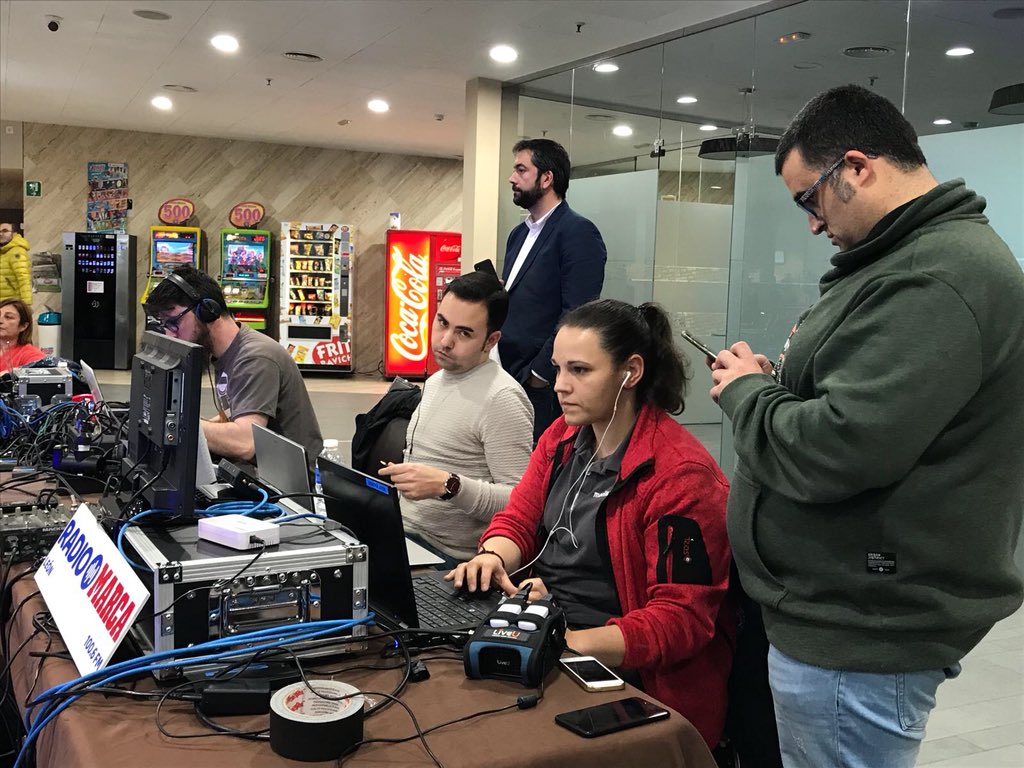 cerlesaleon's tweet photo. Tertulia del aficionado con @RMarcaLeon  #cerlesaconlacultu #cerlesa #hosteleon https://t.co/R8zJtUvsBW