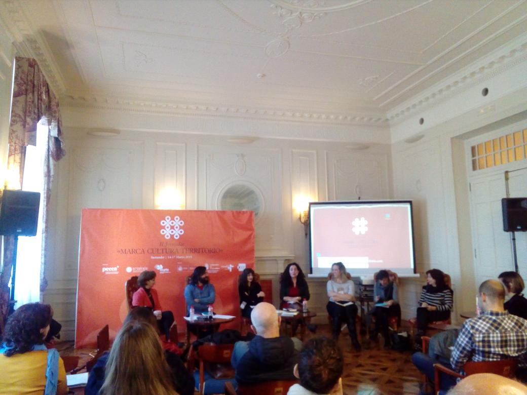 CarmelaRomero21's tweet photo. #CulturaTerritorio18 Artistas y Creadores. Buenas prácticas. @PdelaMagdalena #ACPTA @PECCACantabria #ARTEKALE https://t.co/UhZ6lPHHye