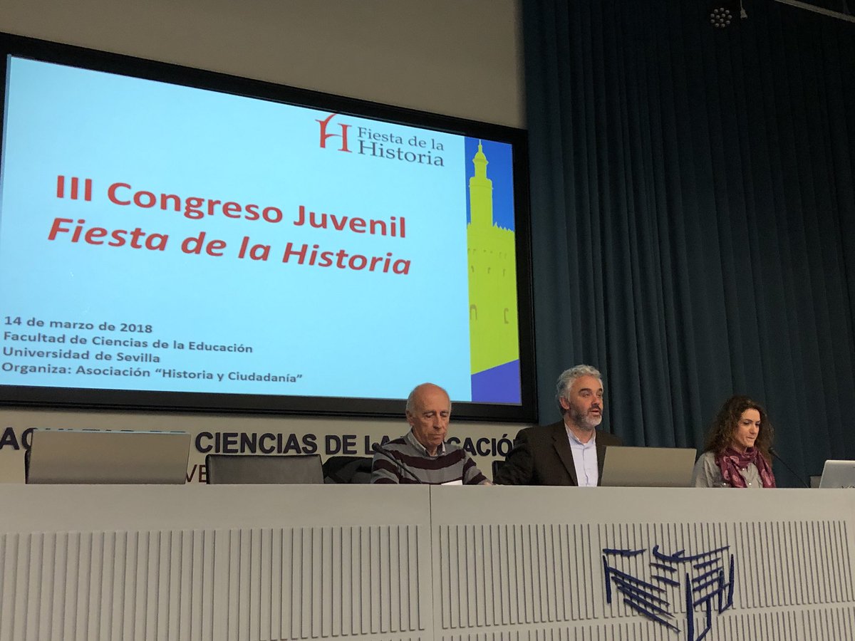 FiestaHistoria's tweet photo. Comenzando el III Congreso Juvenil Fiesta de la Historia. Los estudiantes de secundaria nos cuentan las investigaciones históricas que han realizado en sus centros https://t.co/R5l86NFklf