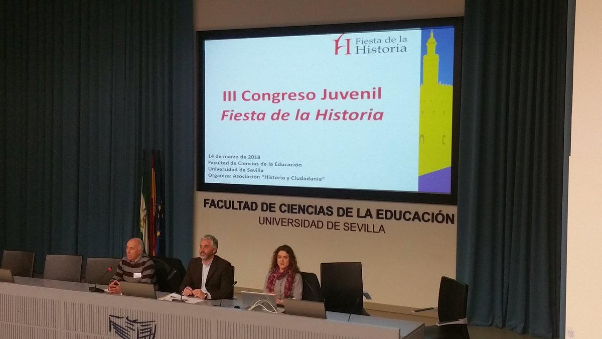 JosechuFT's tweet photo. En la inauguración del IIII Congreso Juvenil Fiesta de la Historia.
15 ponencias y más  de 200 jóvenes participantes de centros educativos de Almería, Cádiz y Sevilla. @FiestaHistoria https://t.co/fOVP9Brszf