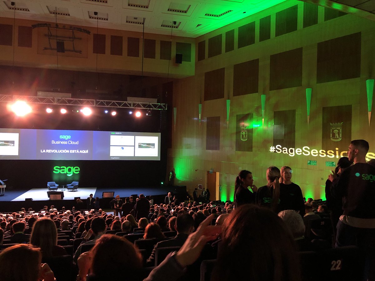 Patt_Os's tweet photo. Today at #SageSessions @lideditorial @SageSpain https://t.co/NlwqwWWALu