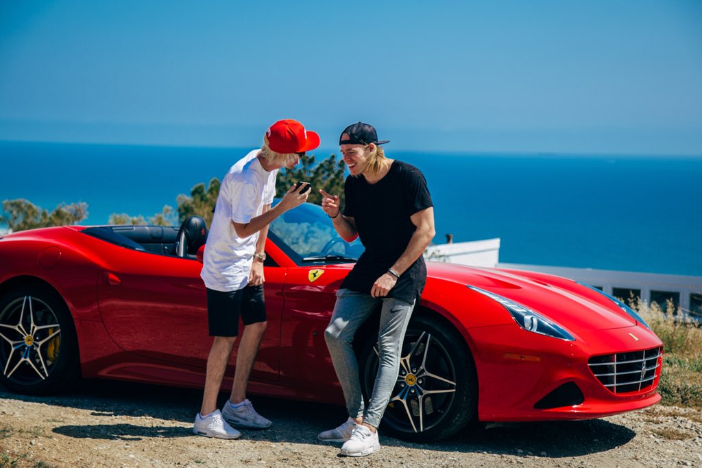 Metallica Enter Sandman Joel Fletcher & Reece Low Bootleg