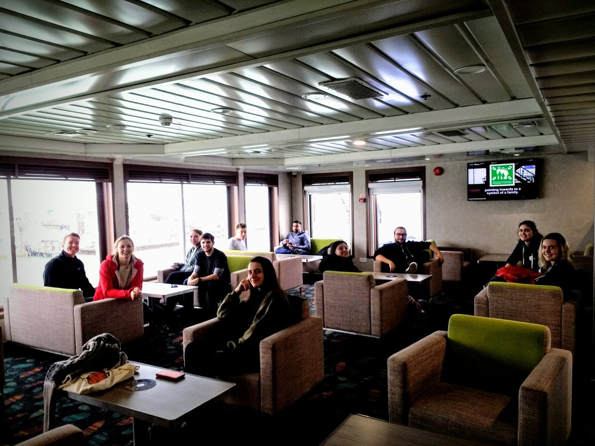 RorroDew's tweet image. Biology students on their way to #IsleofWight to visit Vetnor Botanical Garden #fieldworkisfun #biodiversity #ecology #evolution #plants @UoPBioSchool @UoPScience