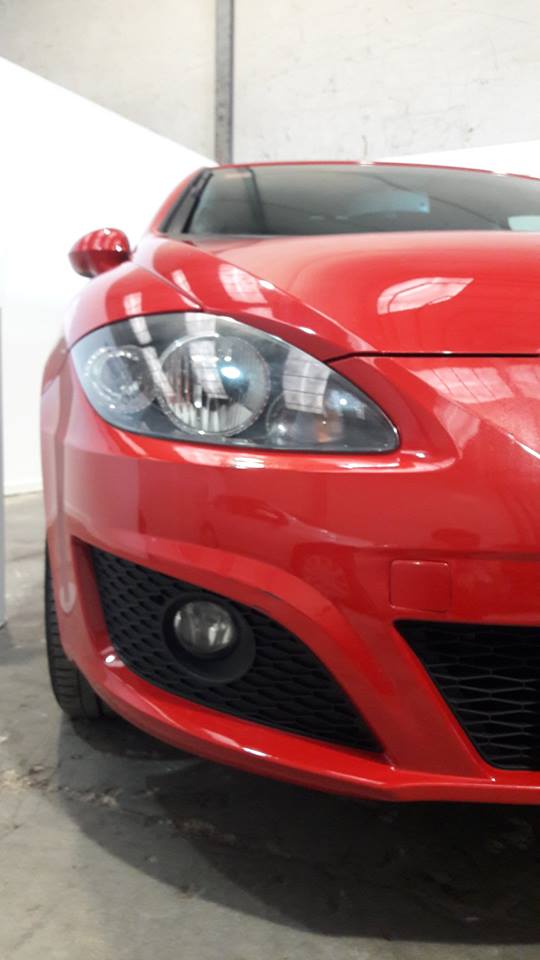 autosprincars's tweet photo. Cuándo fue la última vez que sentiste la mirada de tu nuevo coche? https://t.co/C5HTvovk9I