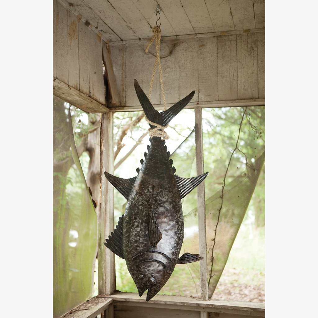 snappymisty's tweet photo. #Tuna!!!! #recycledmetal #fishy #fish #ceilingart #homedecore #snap

https://t.co/QEXsPhZkN6 https://t.co/mUFXoCNk5X