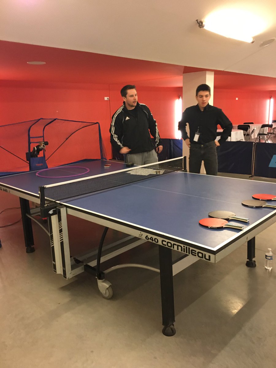 sandrinevbr's tweet photo. Équipe recruteurs candidats autour d'ateliers sportifs @GimonnetMP @EmilieViaud #GRDFNO #femmes https://t.co/ogswPH3pj2