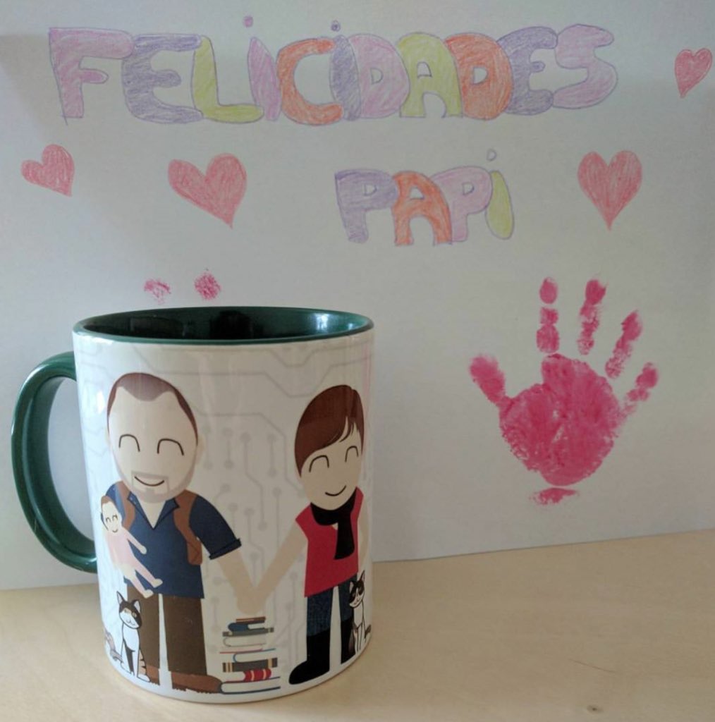 miniyoyyo's tweet photo. El año pasado muchos papis recibieron tazas personalizadas el #diadelpadre 😍 ¡Aún estáis a tiempo de encargar una para este año! ⏱⏱ https://t.co/UNkbqTuIsH