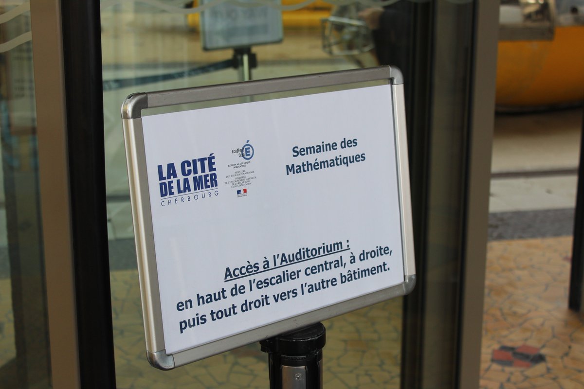 xgauchard's tweet image. #SemaineDesMaths  @acCaen 
Merci à  la @Cite_de_la_Mer d'accueillir les conférences d'élèves de la maternelle au lycée !
Bravo aux élèves et aux enseignants pour ces belles représentations
Des problèmes pour #modéliser #représenter #raisonner et #communiquer
@CherbourgEnCot