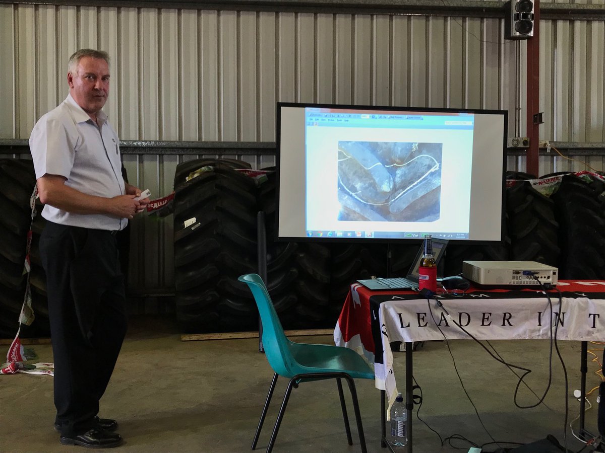 Learning heaps about ag tyres, pressures and new tech @ tyreright merredin