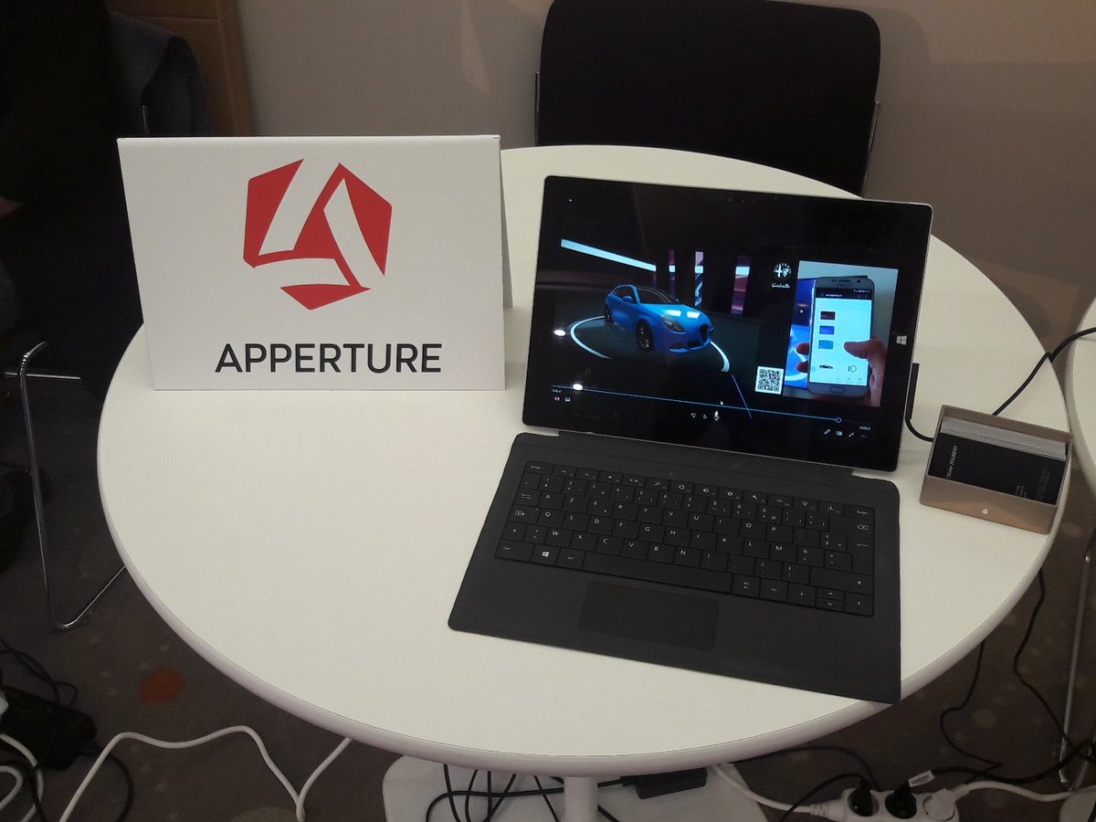 JoubertOlivier's tweet photo. Venez nous voir au comptoir de l'innovation pour prendre le contrôle de nos expériences 3D Interactives avec votre smartphone ! #comintech #apperture #VR #AR #MR #interactive #DOOH https://t.co/swdU7jCdhy