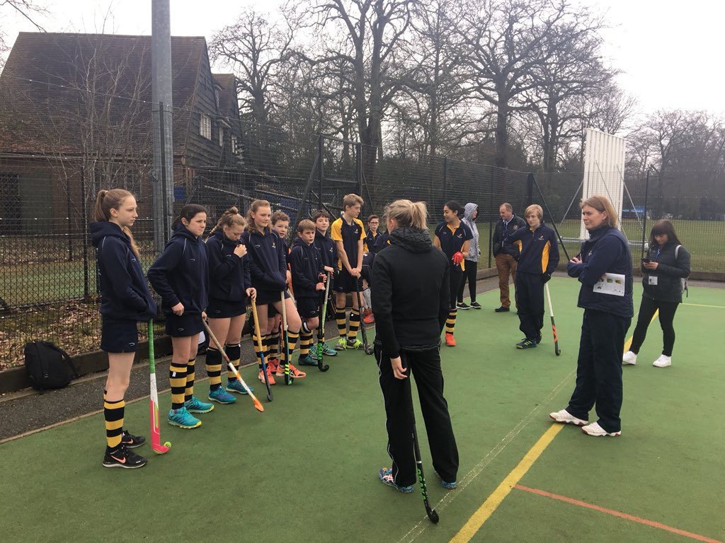 LP students (&amp; staff) enjoying a day of sport, awards and coaching with @katewalsh11 @Squadkit and a special scholarship to our own Kate!