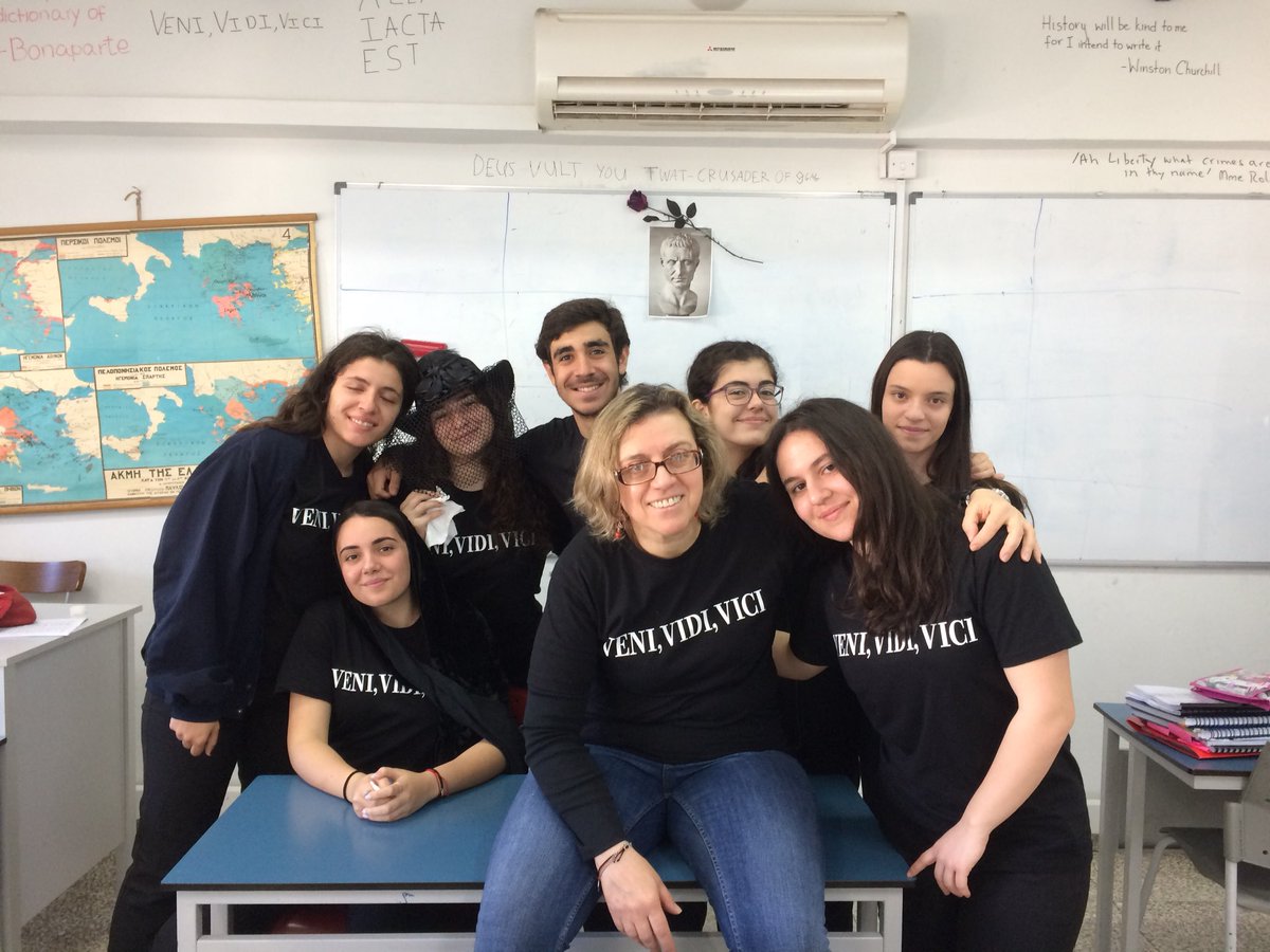 MyrandaAndronik's tweet photo. #IdesofMarch Caesar’s crew!! @wmarybeard https://t.co/1alo30qqRP