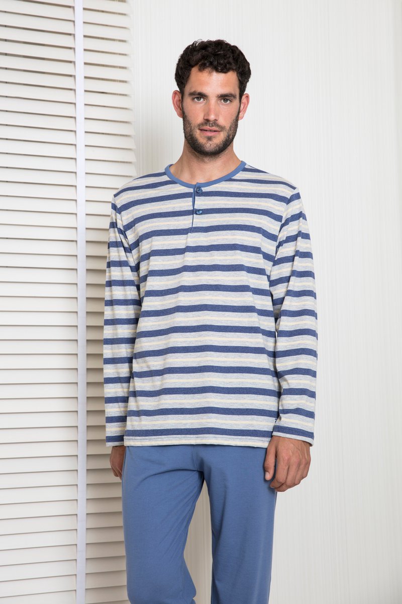 Lady_Belty's tweet photo. Pedazo de pijama para papá 🤫🤫‼️
Pijama hombre verano, con camiseta manga larga a rayas y tapeta de dos botones en tejido jacquard, pantalón largo liso en tejido jersey. 
---------> https://t.co/lngt1s0SAa 
#moda #modahombre #diadelpadre #pijama #pijamas #lookdeldía https://t.co/EMIGwtQYP7
