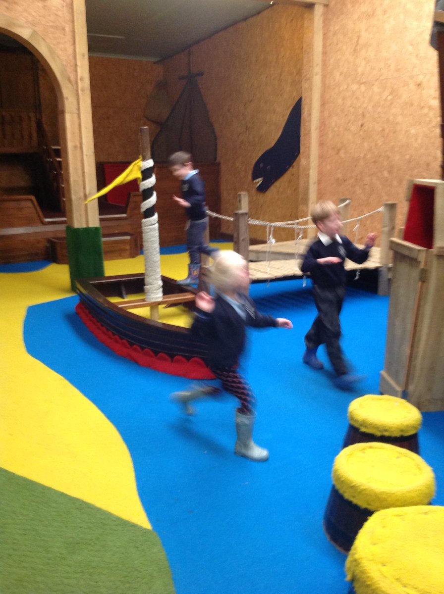 swallowdaleps's tweet image. F2 are burning off some excited energy before they look at the different animals. The adults are very impressed with the creative language they are hearing! #firstschooltrip #makingmemories #usingourimagination