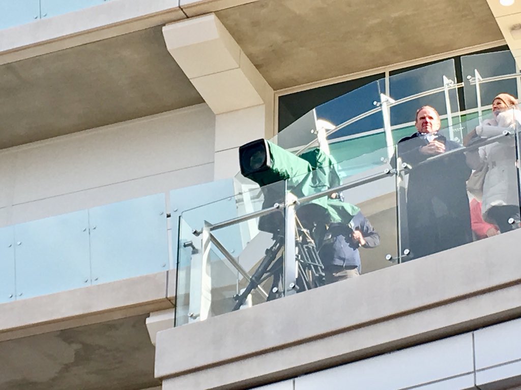 stevechalles's tweet photo. Pics - 2: huge effort from @NEP_UK with Equinox and other units in action on Day 3 of #CheltenhamFestival for @itvracing https://t.co/sZG9bI5BaV