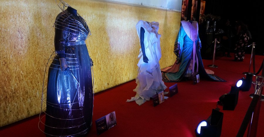 .<a href="/kellystilwell/">Kelly Stilwell</a> Paco Delgado Reveals What It’s Like to Design A Wrinkle In Time Costumes dlvr.it/QL7zbn