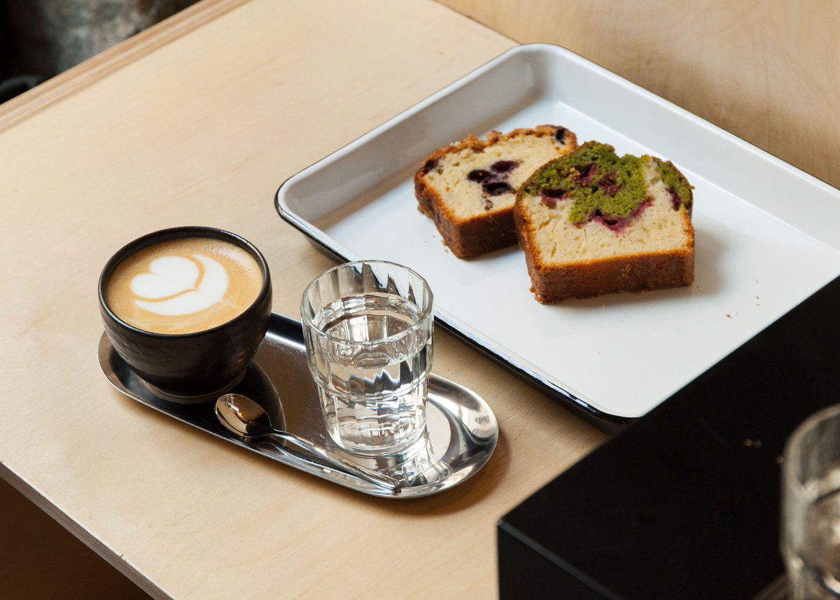 Plateselector's tweet photo. Desde el día en que se inauguró, @MisionCafe, se ha convertido en un órdago en lo que se refiere a cafeterías especializadas en Madrid. Aunque parezca otro espacio nórdico que compartir en Instagram enseguida sientes el buen hacer del equipo que lo lleva.
https://t.co/b8ZZFlQvvF https://t.co/KzhjCurA9F