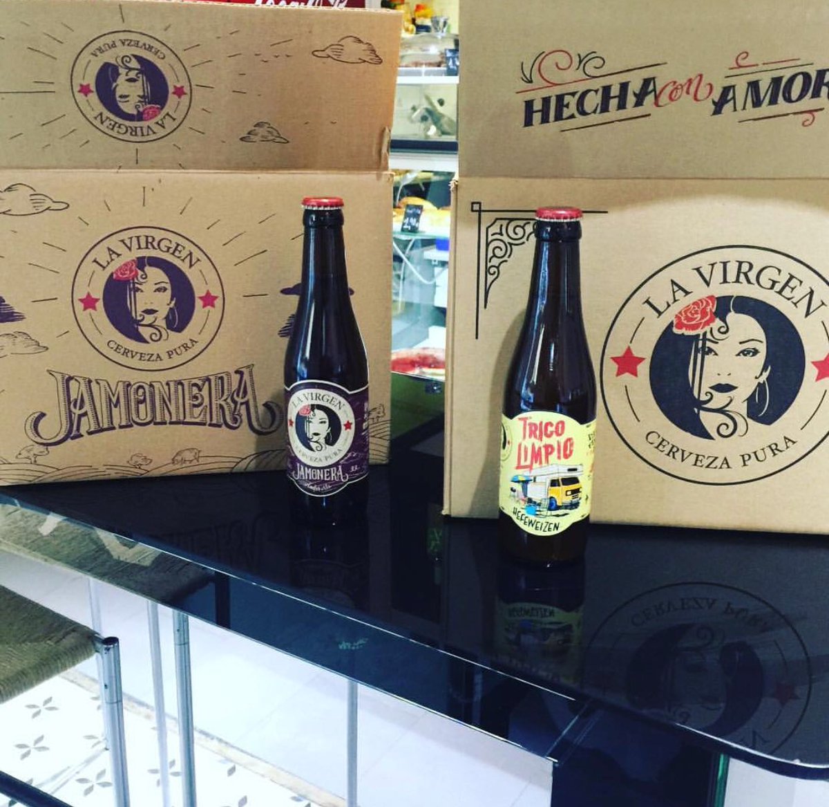 Lemmes_es's tweet photo. Una buena idea!! @CervezaLaVirgen con un delicioso y recién preparado bocadillo #Lemmes #padilla31 https://t.co/wjRRVTdpKC