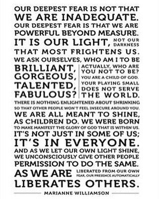 diasmile's tweet image. We are all meant to shine💞have an awesome day everyone 🌈 #facetheFear
#21daysofpositivity @AmbsAga @Stana_Katic