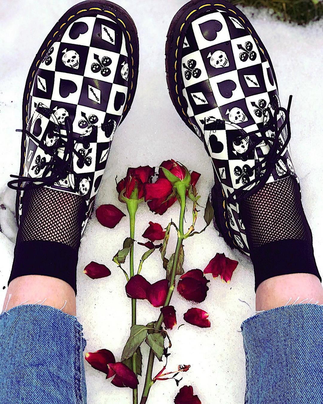 Dr martens deals 1461 playing card Dr martens deals 1461 playing card