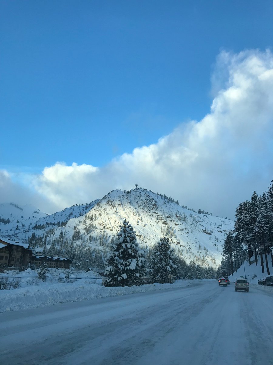 PalisadesPR's tweet image. Miracle March has delivered 119" total to @squawalpine as of today with up to 50" more expected by Saturday. Here's to deep pow and a long spring!